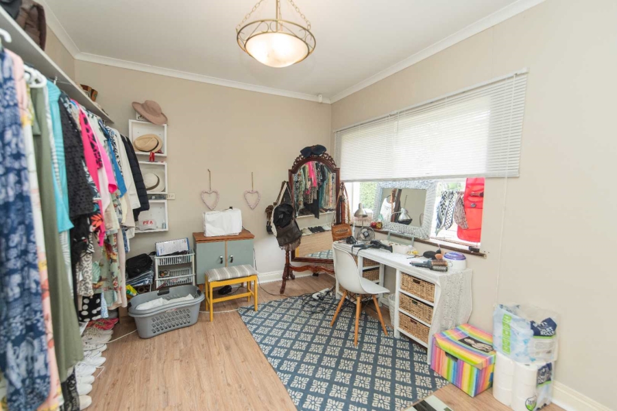 8 Bedroom Property for Sale in Summerstrand Eastern Cape